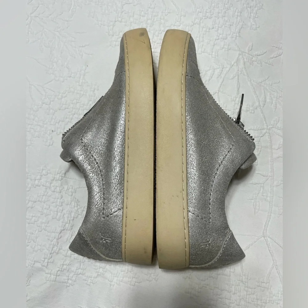 Frye excellent used
